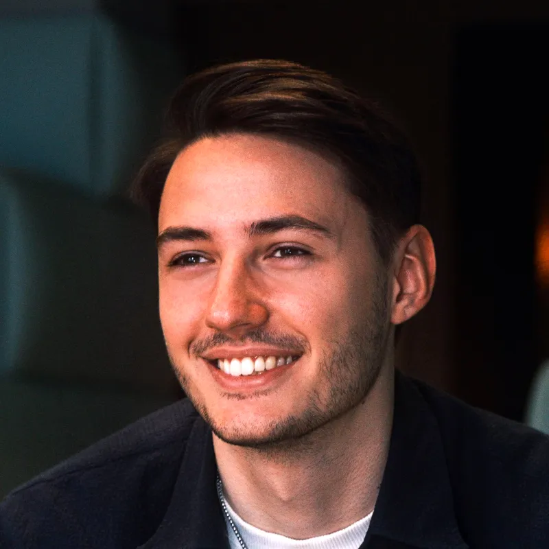 Portrait von Kail Patruck, Trainer der AI Driven Design Methods Weiterbildungen der UIX Academy