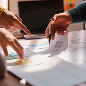 Wireframe Workflow zeigt Schritte von Nutzerforschung bis App-Struktur im Usability Engineering Kurs